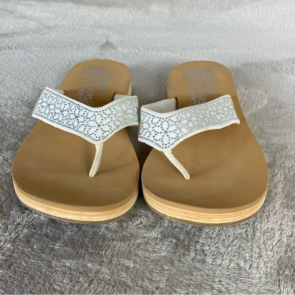 Skechers Cali Summers Sandals Flip Flop Womens Size 8 White Tan Rhinestone Foam - Picture 5 of 10